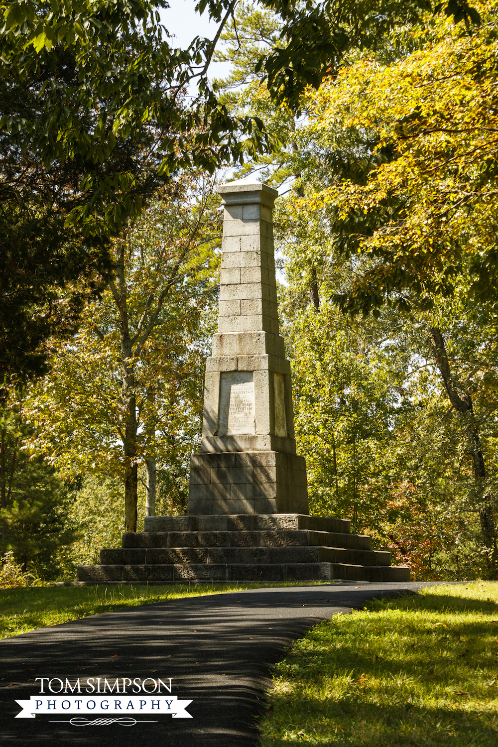 centennial monument at kings mountain revolutionary war battlefield