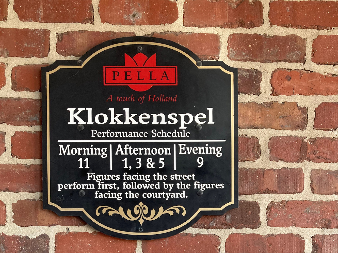 times for klokkenspel performance